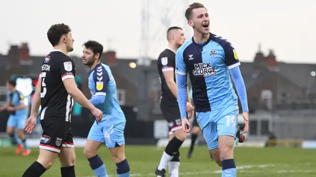 Cambridge United celebrate