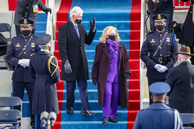 Former US President Bill Clinton arrives with former Secretary of State Hillary Clinton were seen on the West Front of the US Capitol.