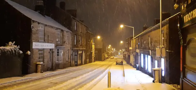 Snow in Chapel-en-le-Frith