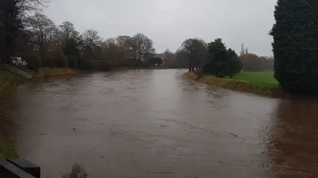 River Mersey water levels rising