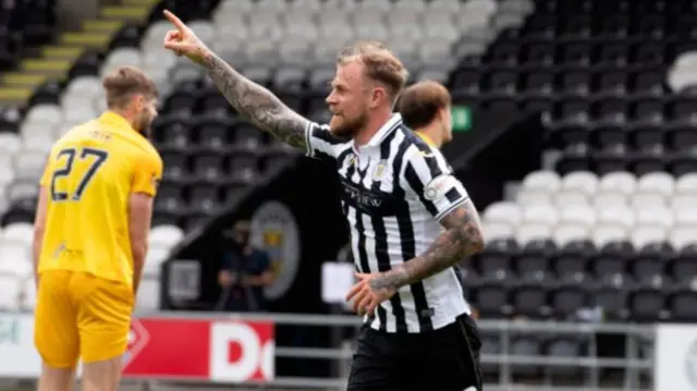 St Mirren's Richard Tait celebrates