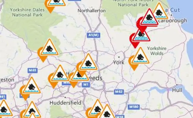 Flood warnings graphic