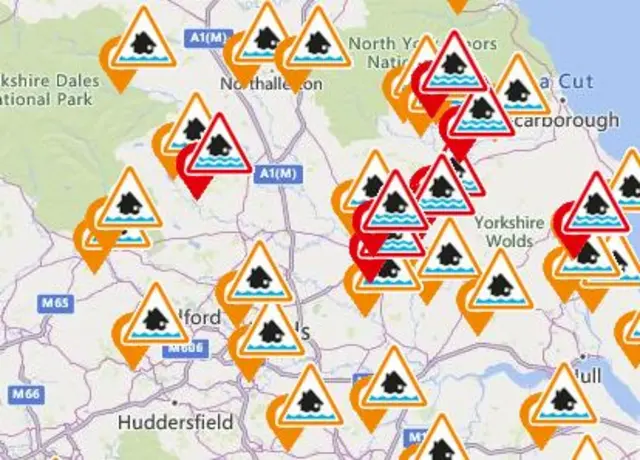 Flood warnings graphic