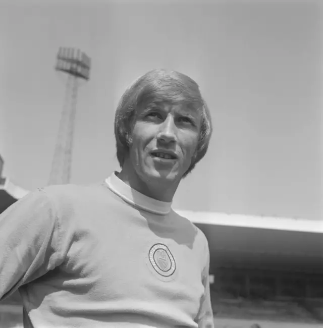 Colin BEll