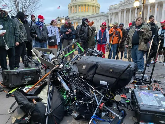 Rioters destroy media equipment in front of Capitol