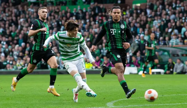 Kyogo slots Celtic in front