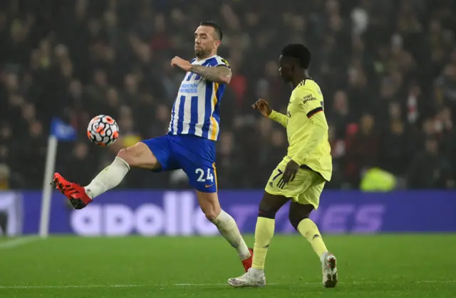 Shane Duffy tackles Bukayo Saka