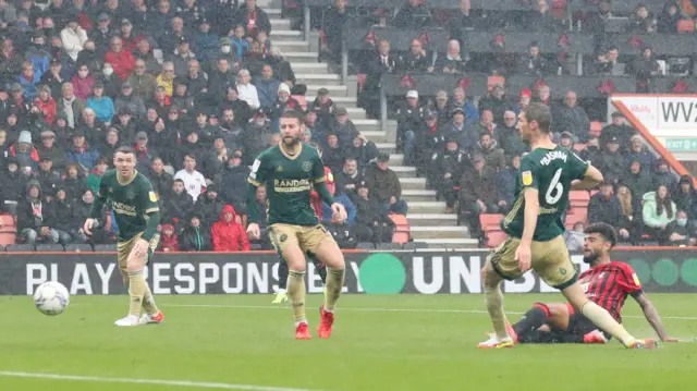 Philip Billing scores for Bournemouth