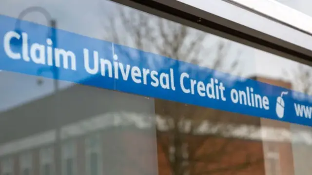 Universal credit sign