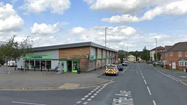 Co-op on Swarcliffe Avenue