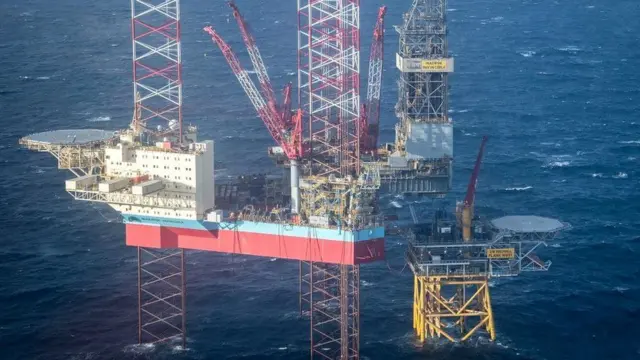 An oil rig