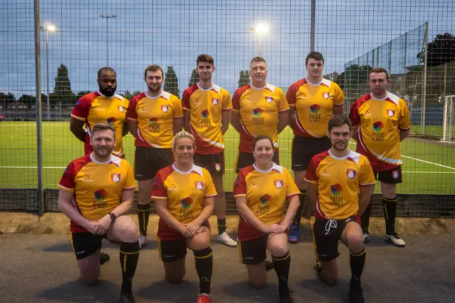 Team photo of the Hull Roundheads rugby union team