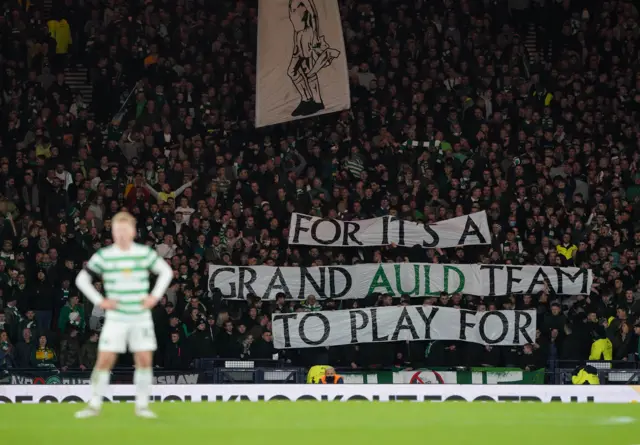 Celtic banner tribute to Bertie Auld