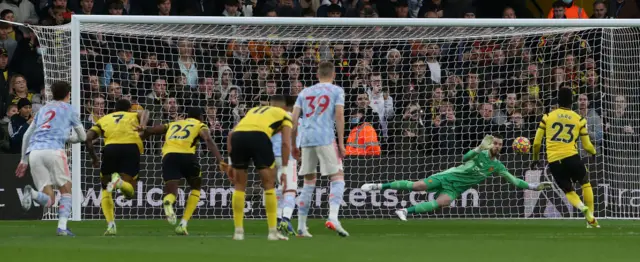 de gea saves penalty