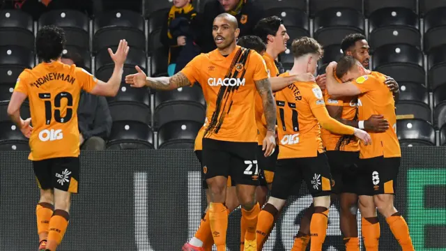 Hull celebrate