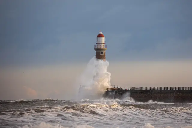 Roker Pier