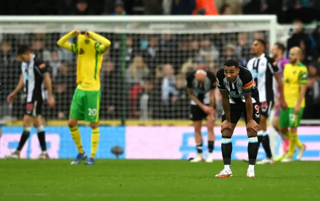 Newcastle players react