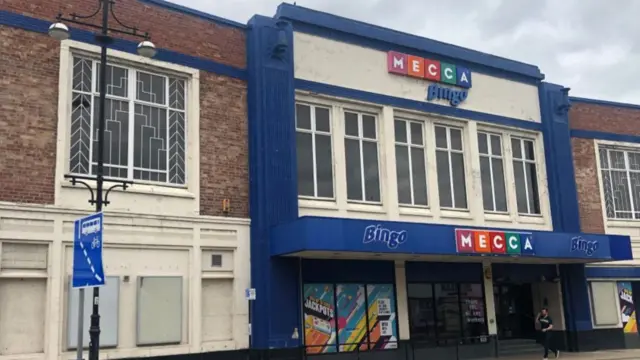 Former cinema on Corporation Street