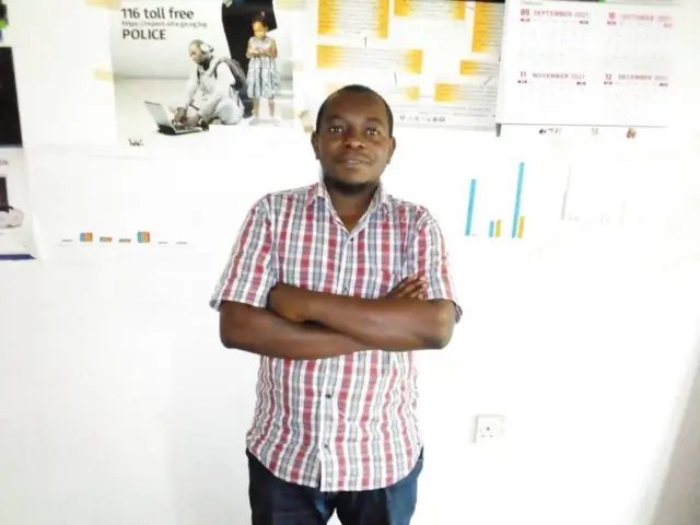 Youth activist Edwin Mumbere brings solar power to communites in Uganda