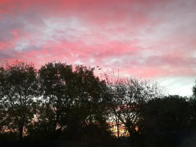 Pink skies in Stratford-upon-Avon