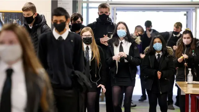 School pupils in masks