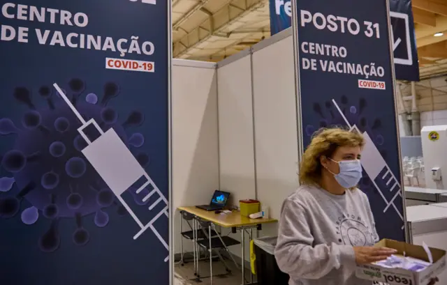 Vaccination point in Lisbon