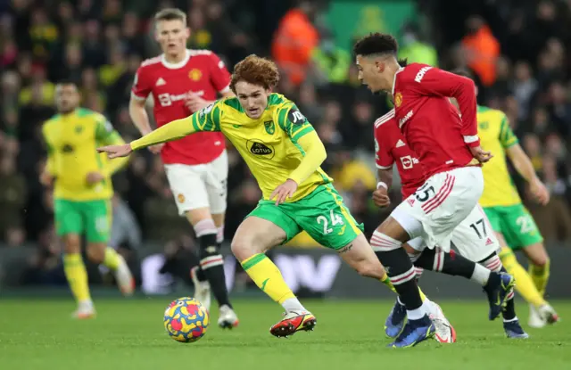 Norwich v Manchester United action shot