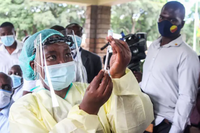 Zimbabwe health worker