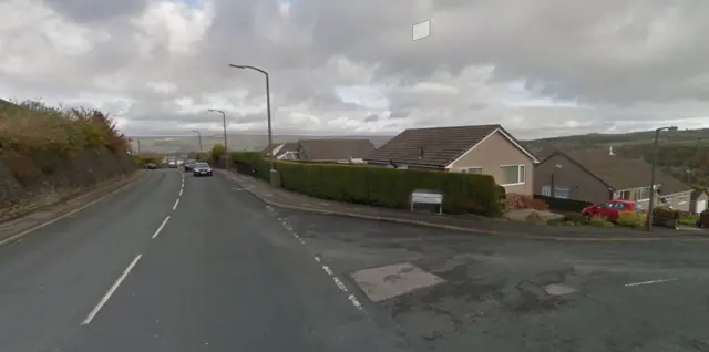 Junction of Keighley Road and Oakbank Broadway