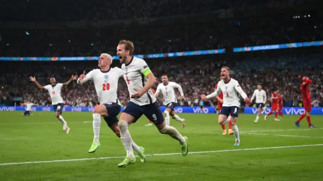 England celebrate at Euro 2020