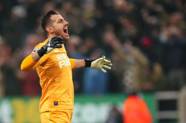 Dubravka celebrates