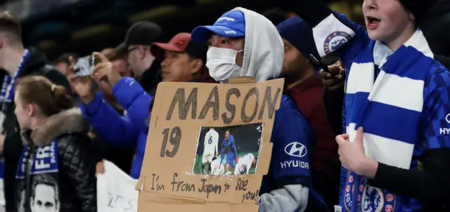 Chelsea fan supporting Mason Mount