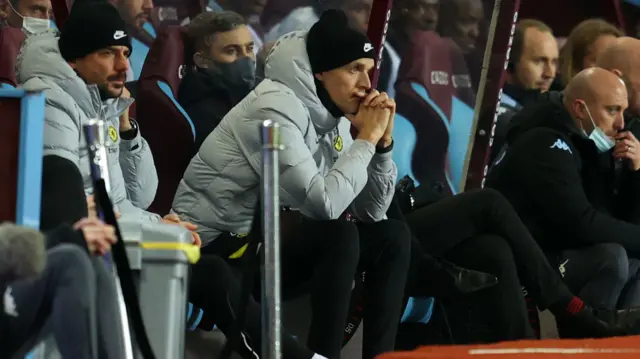 Thomas Tuchel (centre)