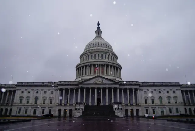 snow at Capitol 11 Feb