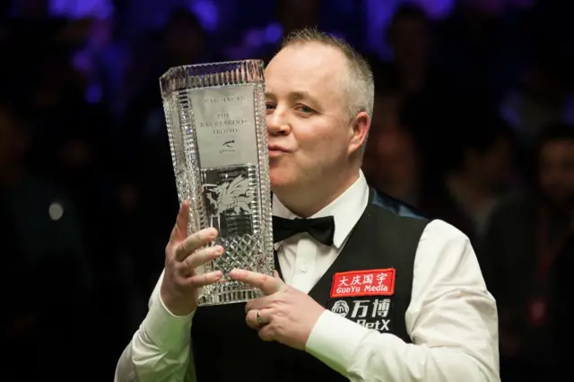 John Higgins lifts the Welsh Open in 2018