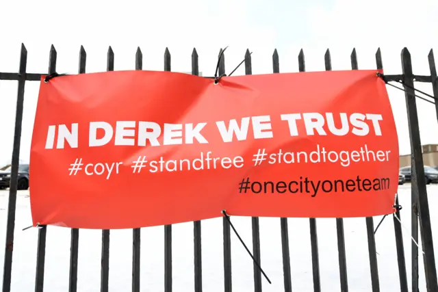 Banner outside Pittodrie supporting manager Derek McInnes