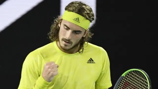 Tsitsipas