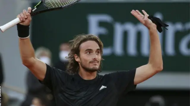 Tsitsipas