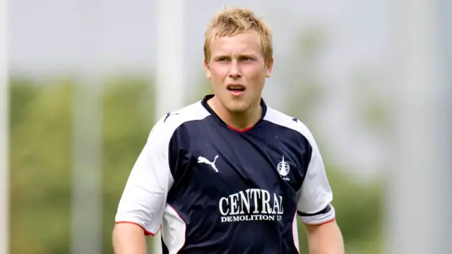 Scott Arfield playing for Falkirk in a friendly against Antwerp