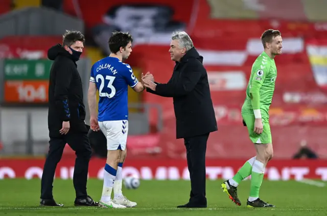 Seamus Coleman of Everton and Carlo Ancelotti