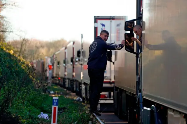 Lorry drivers stuck on M20