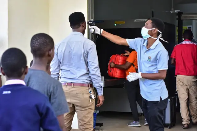 Temperature check at Tanzania border