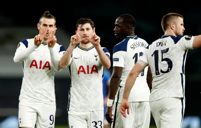 Gareth Bale scores for Tottenham