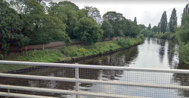 York riverside path