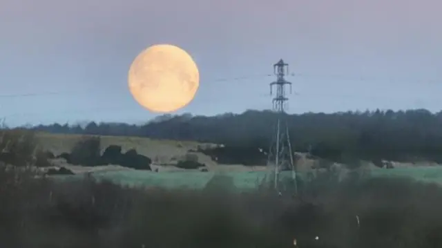 Moon over Dawley