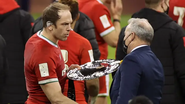 Alun Wyn Jones and Wayne Pivac