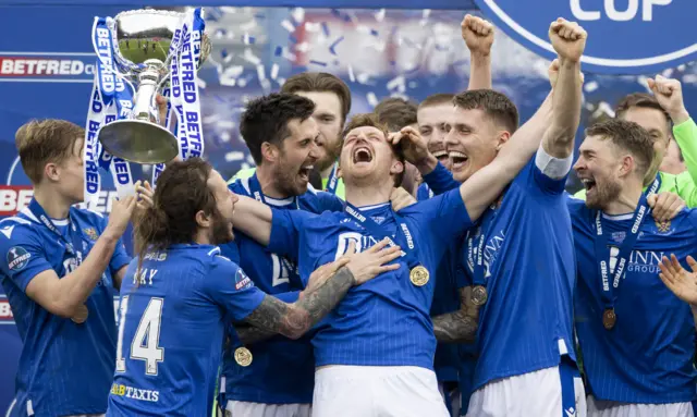 St Johnstone with the cup