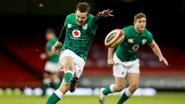 Billy Burns kicks Ireland penalty