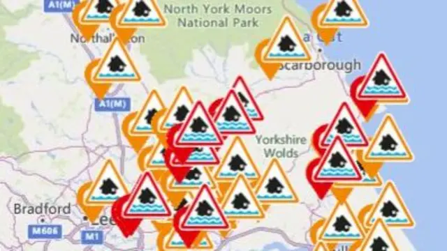 Flood warnings graphic