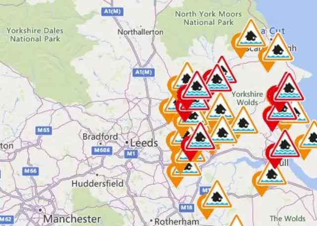 Flood warnings graphic